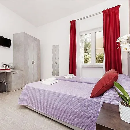 Гостевой дом Le Terrazze Di San Giovanni 4*